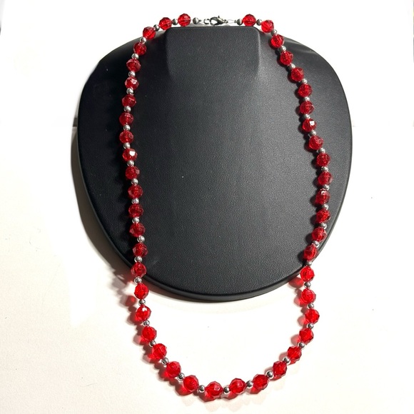 Festive Red Necklace Stretch Bracelet & Dangle Earrings Set Great Holiday Gift - Picture 4 of 7